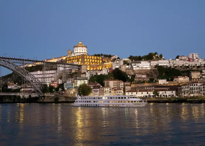 Charming In S Center