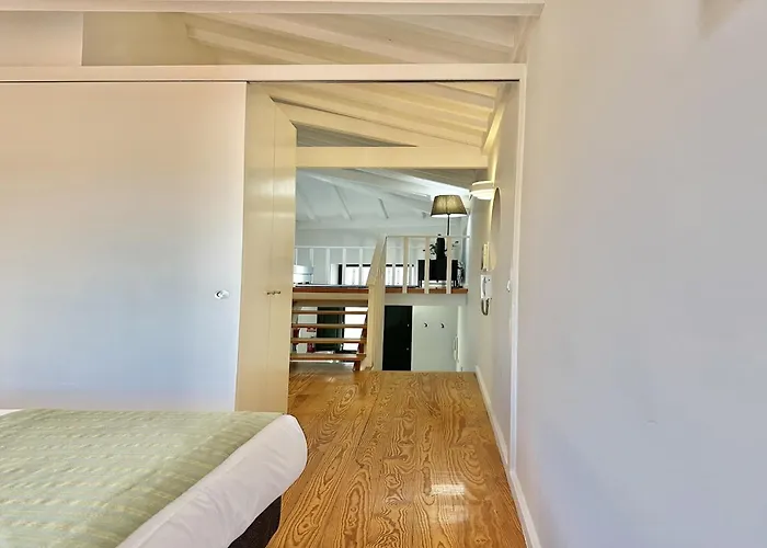 Charming In S Center