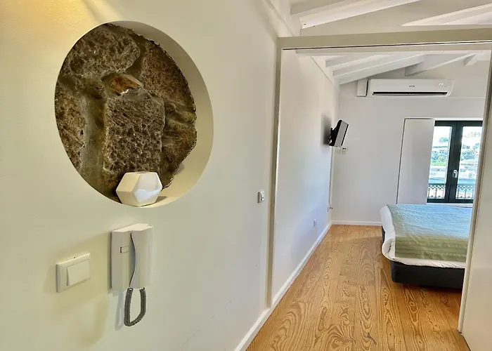 Charming In S Center