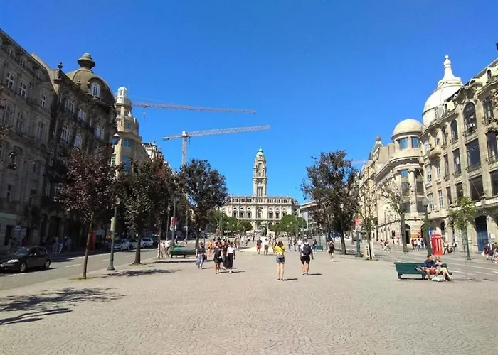 Charming In S Center